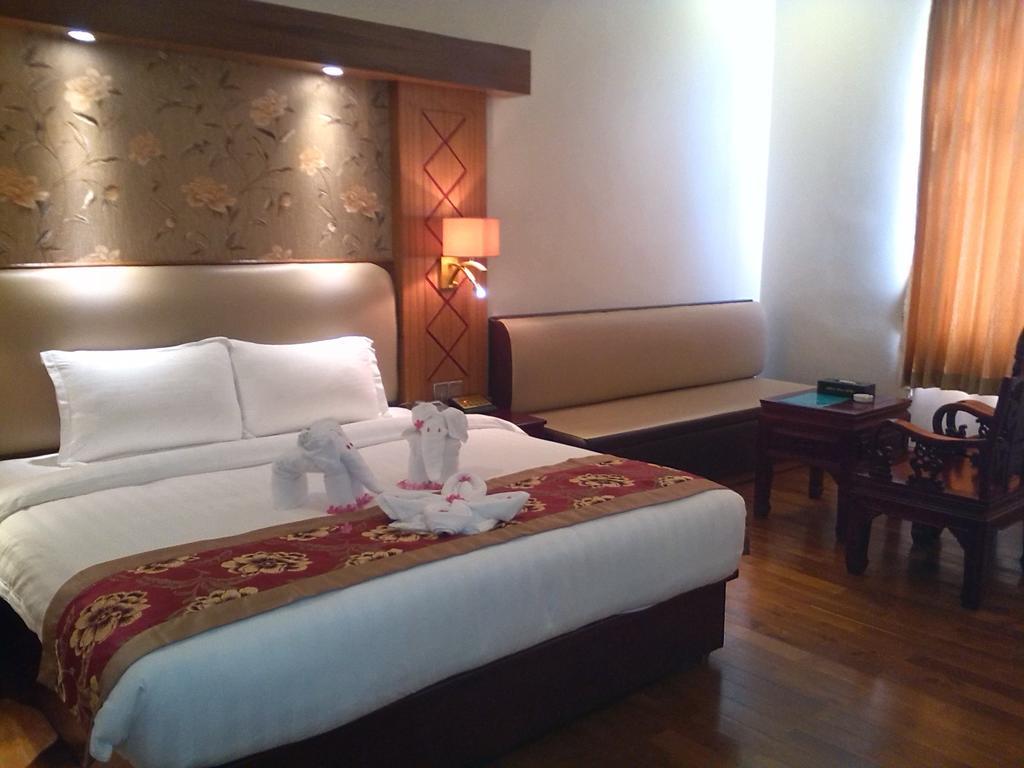 Great Wall Hotel - Nay Pyi Taw Oattara Thiri Exteriör bild