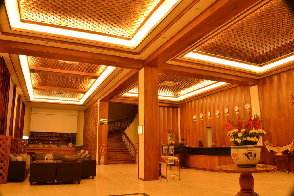 Great Wall Hotel - Nay Pyi Taw Oattara Thiri Exteriör bild