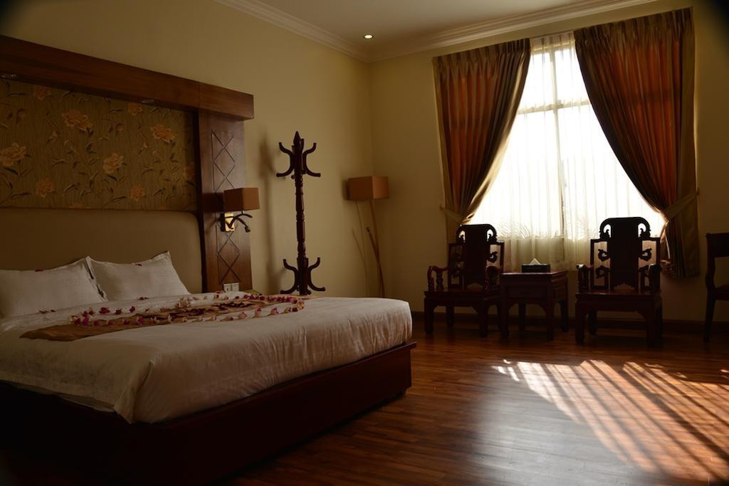 Great Wall Hotel - Nay Pyi Taw Oattara Thiri Exteriör bild