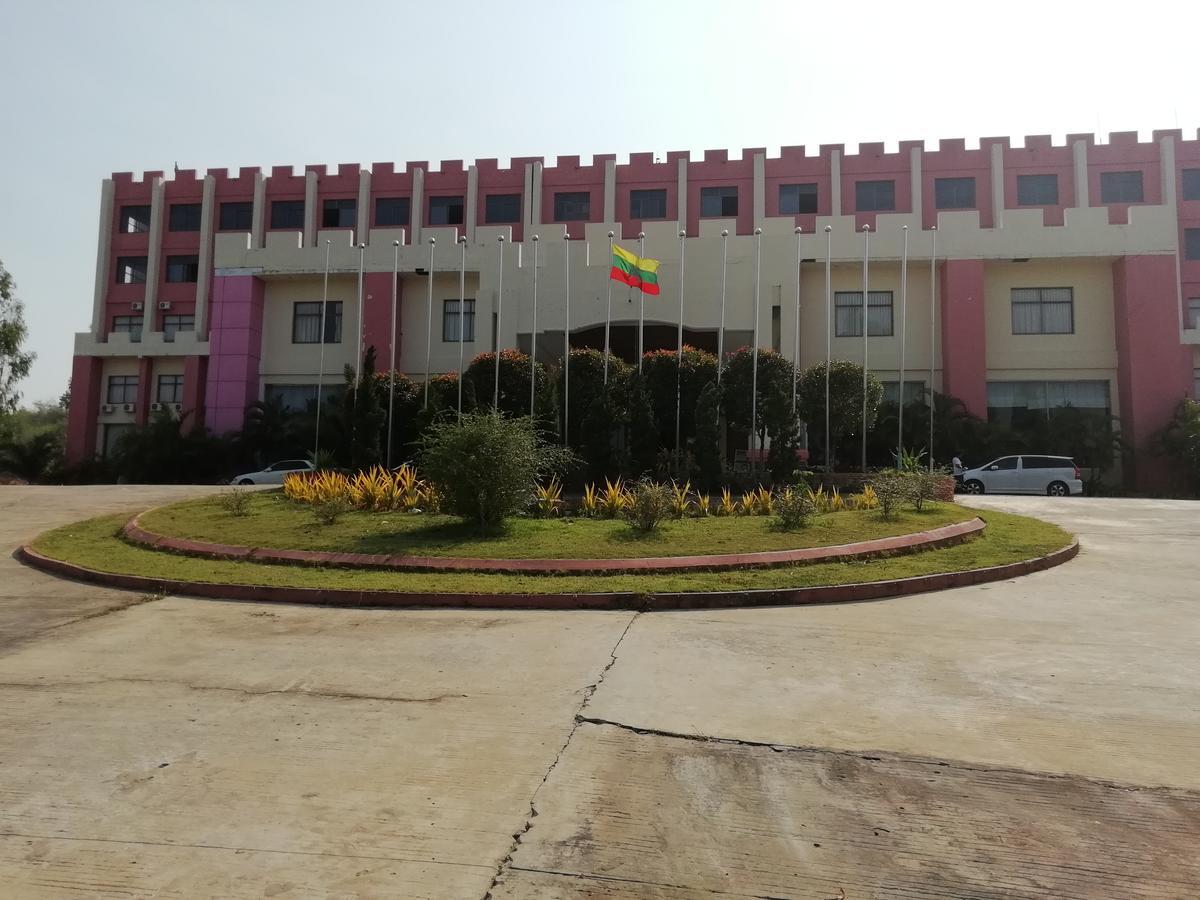 Great Wall Hotel - Nay Pyi Taw Oattara Thiri Exteriör bild