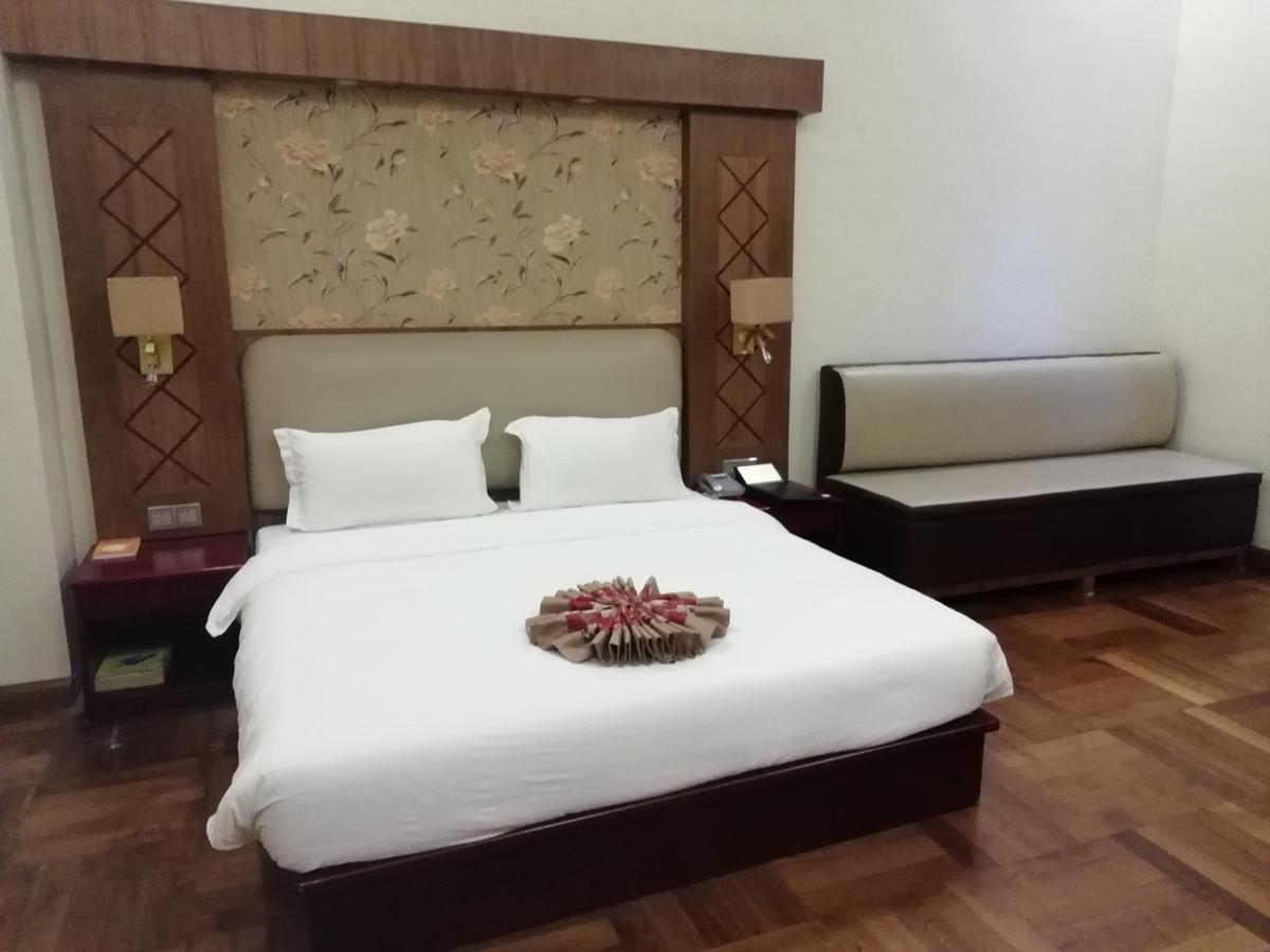 Great Wall Hotel - Nay Pyi Taw Oattara Thiri Exteriör bild