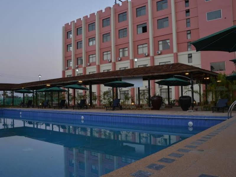 Great Wall Hotel - Nay Pyi Taw Oattara Thiri Exteriör bild